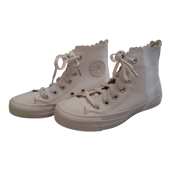 Converse high top scallop trim sneakers - Picture 1 of 8